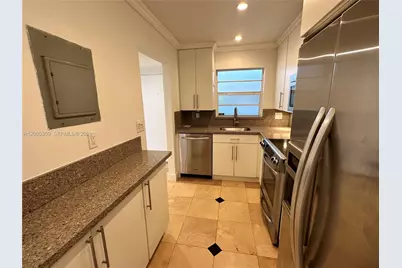 1250 Lincoln Rd #406, Miami Beach, FL 33139 - Photo 15