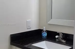 5440 NW 107th Ave, Doral, FL 33178 - Photo 13