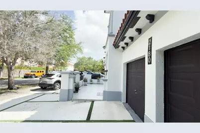 2180 SW 152nd Pl, Miami, FL 33185 - Photo 3