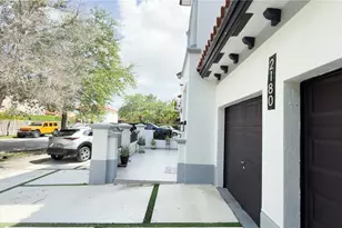 2180 SW 152nd Pl, Miami, FL 33185 - Photo 3