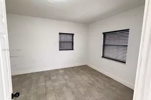 301 NW 37th St, Miami, FL 33127 - Photo 3