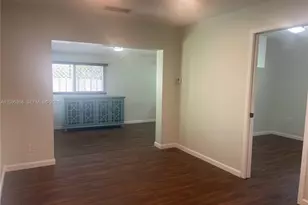 554 NE 74th St, Miami, FL 33138 - Photo 15