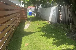 554 NE 74th St, Miami, FL 33138 - Photo 25
