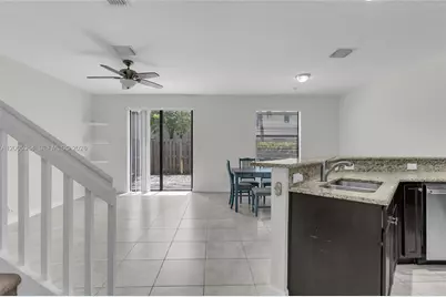 11738 SW 238th St, Homestead, FL 33032 - Photo 7