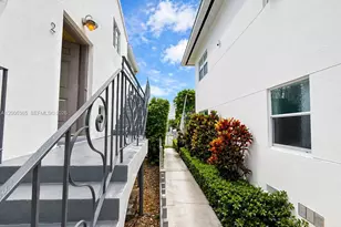 1005 9th St, Miami Beach, FL 33139 - Photo 35