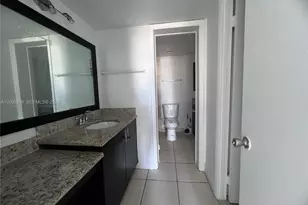 496 NW 165th St Rd, Miami, FL 33169 - Photo 9