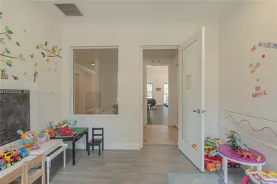623 SW 146th Ter, Pembroke Pines, FL 33027 - Photo 29