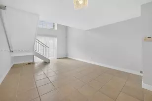 8550 SW 109th Ave, Miami, FL 33173 - Photo 11