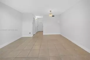 8550 SW 109th Ave, Miami, FL 33173 - Photo 3