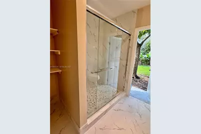 13425 NW 10th St, Sunrise, FL 33323 - Photo 11