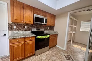 13425 NW 10th St, Sunrise, FL 33323 - Photo 5