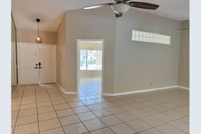 13425 NW 10th St, Sunrise, FL 33323 - Photo 15