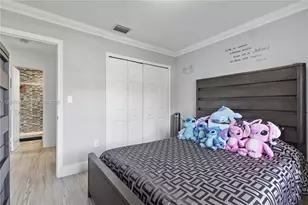 8218 SW 163rd Pl, Miami, FL 33193 - Photo 13