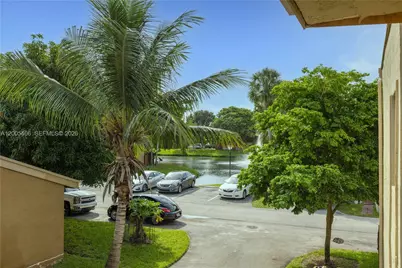8390 N Missionwood Cir #D-18, Miramar, FL 33025 - Photo 17
