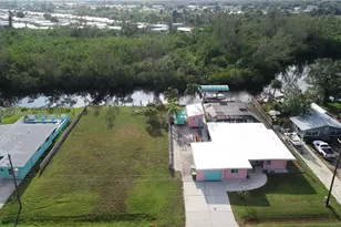232 Darst Ave, Punta Gorda, FL 33950 - Photo 1