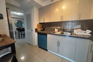 301 Golden Isles Dr, Hallandale Beach, FL 33009 - Photo 9