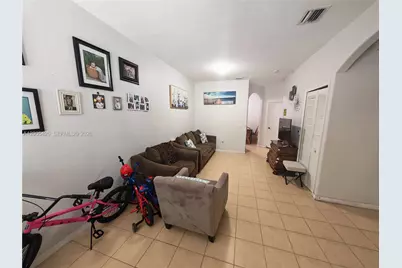 13264 Old Biscayne Dr #403, Homestead, FL 33033 - Photo 7