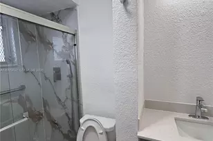 3510 Harrison St, Hollywood, FL 33021 - Photo 23