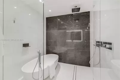 300 Biscayne Boulevard Way #2802E, Miami, FL 33131 - Photo 29