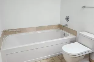 1111 SW 1st Ave, Miami, FL 33130 - Photo 11