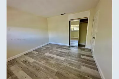 5420 NE 22nd Ter #16, Fort Lauderdale, FL 33308 - Photo 9