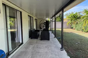 8611 NW 51st Ct, Lauderhill, FL 33351 - Photo 23