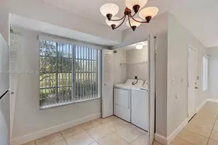 1733 Village Blvd, West Palm Beach, FL 33409 - Photo 9
