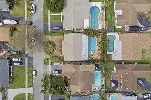 2356 NW 111th Ave, Sunrise, FL 33322 - Photo 5
