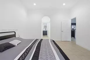 3518 W 86th Terrace, Hialeah, FL 33018 - Photo 15
