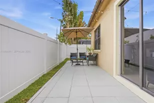 3518 W 86th Terrace, Hialeah, FL 33018 - Photo 25