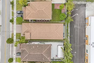 3518 W 86th Terrace, Hialeah, FL 33018 - Photo 37