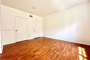 215 SW 117th Terrace, Pembroke Pines, FL 33025 - Photo 17