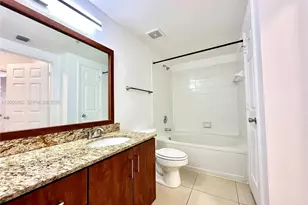 215 SW 117th Terrace, Pembroke Pines, FL 33025 - Photo 15