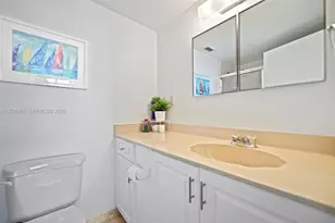 3725 S Ocean Dr, Hollywood, FL 33019 - Photo 13