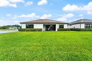 4569 N Silverwood Ln, Oakland Park, FL 33309 - Photo 5