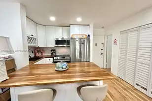 1520 McKinley St, Hollywood, FL 33020 - Photo 5