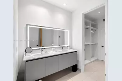 1030 15th St #300, Miami Beach, FL 33139 - Photo 11