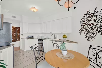 3370 Hidden Bay Dr #1702, Aventura, FL 33180 - Photo 9