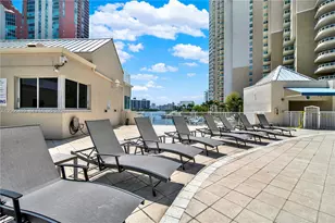 3370 Hidden Bay Dr, Aventura, FL 33180 - Photo 35