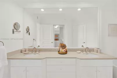 3370 Hidden Bay Dr #1702, Aventura, FL 33180 - Photo 19