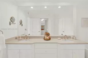 3370 Hidden Bay Dr, Aventura, FL 33180 - Photo 19