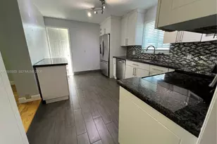 432 Palmetto Dr, Miami Springs, FL 33166 - Photo 19