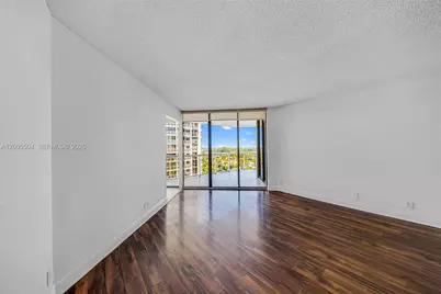 3610 Yacht Club Dr #1016, Aventura, FL 33180 - Photo 9