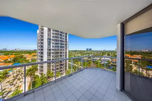 3610 Yacht Club Dr, Aventura, FL 33180 - Photo 33