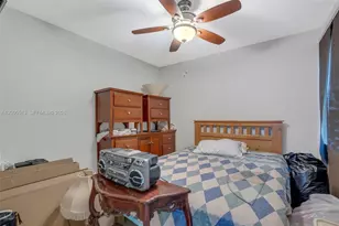 862 W 79th St, Hialeah, FL 33014 - Photo 25