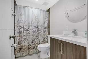 862 W 79th St, Hialeah, FL 33014 - Photo 23