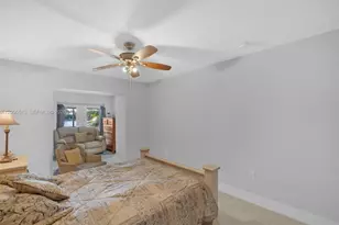 862 W 79th St, Hialeah, FL 33014 - Photo 17