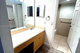 1122 Coral Club Dr, Coral Springs, FL 33071 - Photo 13