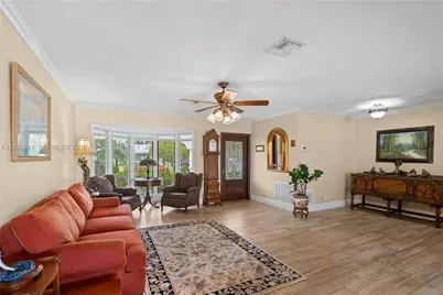 4800 NE 13th Ter, Oakland Park, FL 33334 - Photo 9