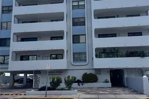 6725 Harding Ave, Miami Beach, FL 33141 - Photo 3